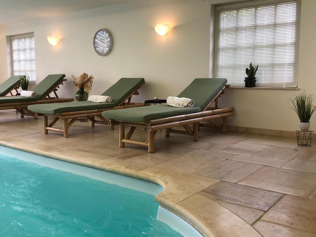 Truyenhof Bed & Breakfast Bree Bagian luar foto